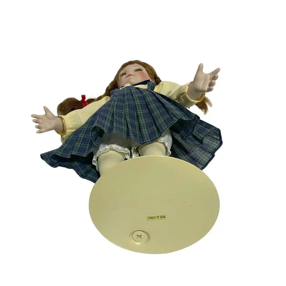 Gorham Days of the Week Saturday's Child Porcelain Doll 14